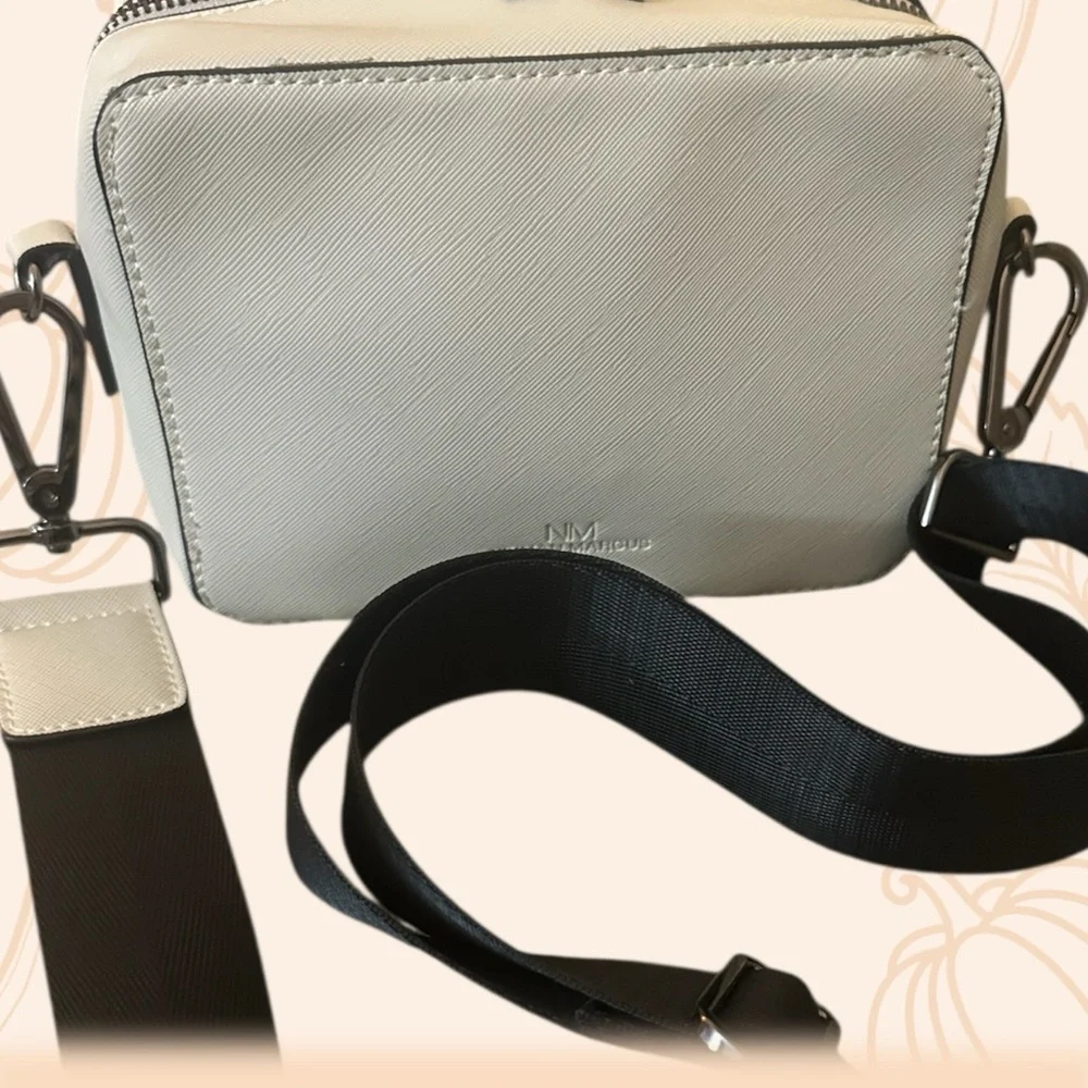 Neiman Marcus neiman marcus